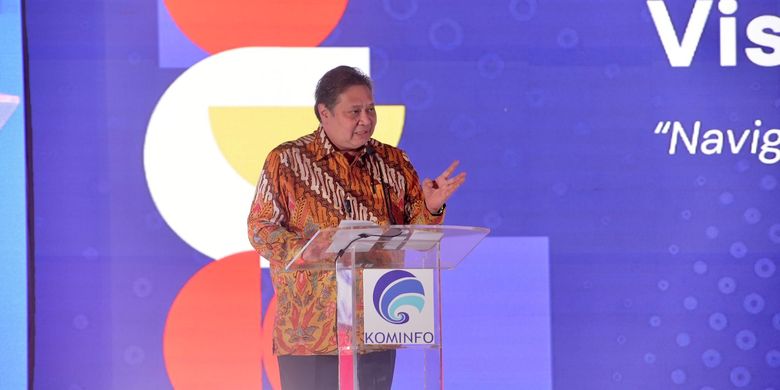 Menteri Koordinator Bidang Perekonomian (Menko Perekonomian) Airlangga Hartarto dalam acara peluncuran Visi Indonesia Digital 2045 yang digelar di Jakarta, Rabu (13/12/2023).