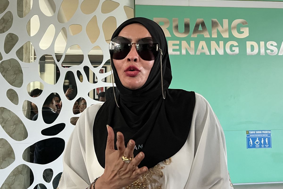 dr Samira Farahnaz usai memberi kesaksian pada sidang kasus Isa Zega di Pengadilan Negeri Kepanjen, Selasa (15/4/2025).