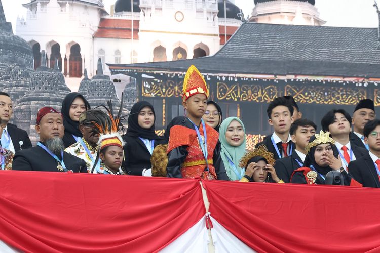 182 Sekolah Rakyat Berhasil Dibangun, Presiden Prabowo: Tak Ada Investasi Lebih Berharga dari Masa Depan Anak