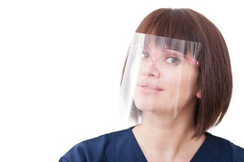 Face Shield Tanpa Masker Tak Efektif Melindungi Diri dari Virus Corona