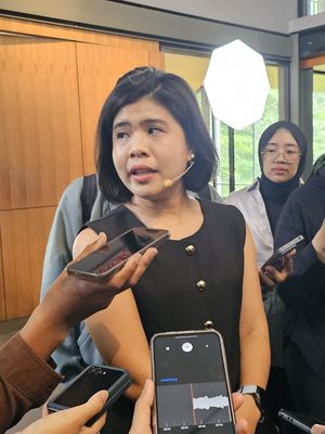 MX Product Marketing Senior Manager Samsung Electronics Indonesia Annisa Maulina saat diwawancarai awak media usai acara peluncuran Samsung Galaxy Ring di Kebayoran, Jakarta Selatan, Kamis (7/11/2024)