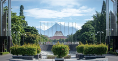 Beasiswa S1 UGM bagi Maba 2026, Bebas UKT 8 Semester dan Biaya Hidup