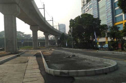 Area Antar-Jemput Penumpang Ojol ke MRT Lebak Bulus Dibangun di Depan Poins Square