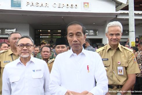 Jokowi Kenalkan Mendag Zulkifli Hasan, Warga Malah Teriak Ganjar