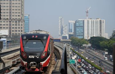 LRT Jabodebek Angkut 114.000 Penumpang saat Hari Kedatangan Macron