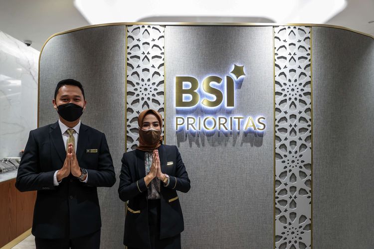 Suasana acara saat peresmian Outlet BSI Prioritas di The Tower Jakarta, Rabu (12/1/2022). Peluncuran Outlet BSI Prioritas di The Tower Jakarta melengkapi layanan segmen atas, yang sudah hadir di 9 titik lainnya di berbagai kota antara lain Aceh, Padang, Jakarta, Bandung, Yogyakarta, Solo, Semarang dan Makassar.