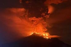 Jokowi Kumpulkan Menteri Bahas Pengungsi Terdampak Erupsi Gunung Ruang