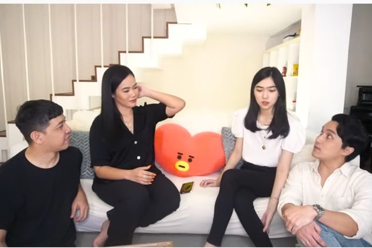 (Dari kiri) Donne Maula, Yura Yunita, Isyana Sarasvati, dan Rayhan Maditra