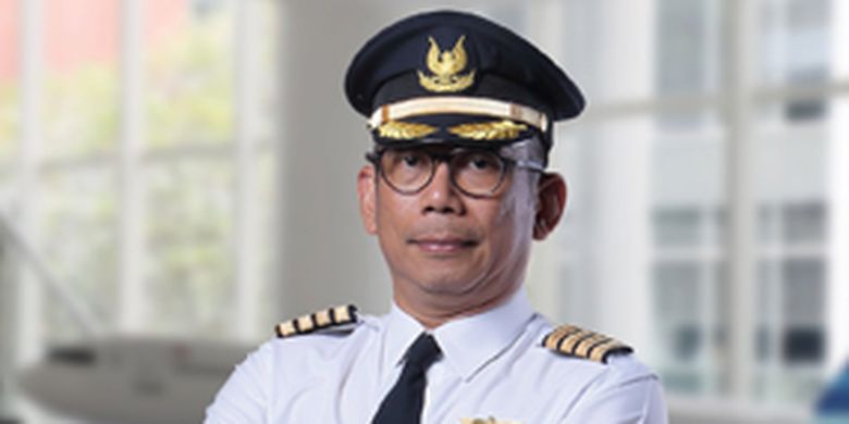 Direktur Operasi Garuda Indonesia, Bambang Adisurya Angkasa