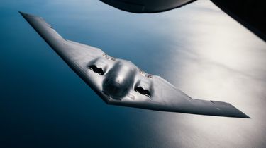 Intip Kokpit Bomber Siluman B-2: Ada Kasur Lipat dan Microwave untuk Misi 40 Jam