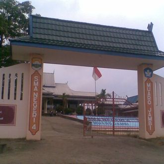 SMAN 4 MUARO JAMBI