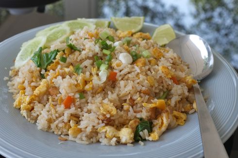 Resep Nasi Goreng Mentega Telur Bawang untuk Makan Malam