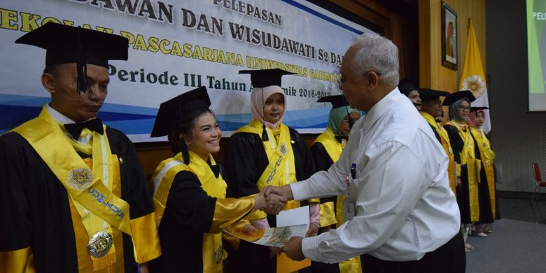 Beasiswa 13 Prodi S2 Ugm Untuk Ptn/Pts Seluruh Indonesia Halaman All - Kompas.com