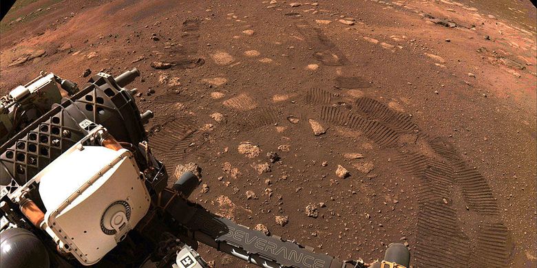 Wahana Perseverance milik NASA menjelajah planet merah, Mars.