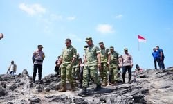Kepala BNPPDT Tinjau Titik Nol Kilometer Selatan, Identifikasi Kebutuhan Warga Rote Ndao
