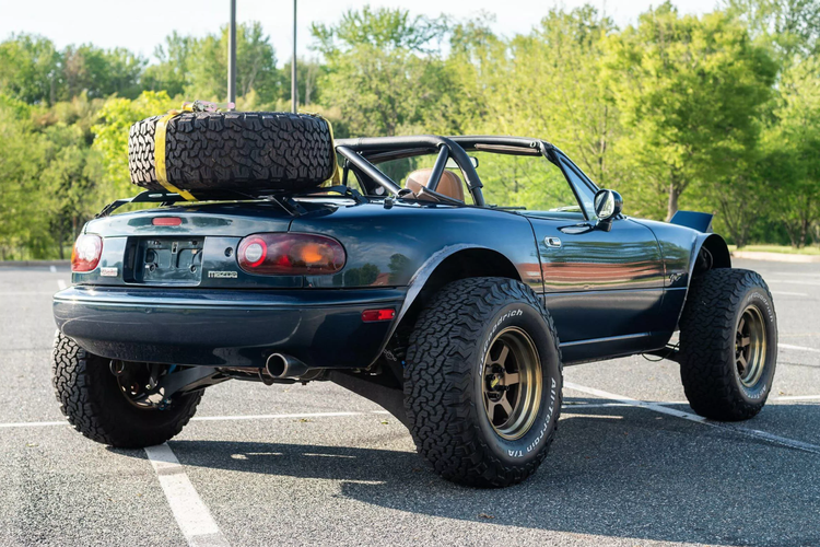 Modifikasi Mazda Miata 