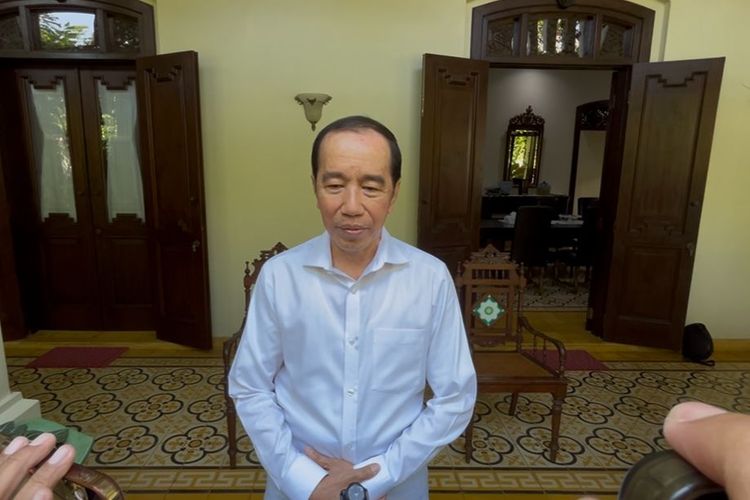 Jokowi Kenang Ryamizard Ryacudu: Menteri yang Sederhana, Tegas, dan Berani