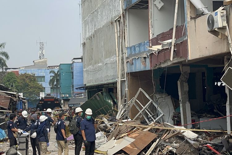 Fakta Terbaru Ledakan Pasar Cimanggis Tangsel: 13 Korban, Tabung Etilen 52 Kg, dan 18 CCTV Disita