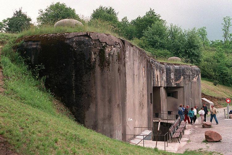 Salah satu benteng peninggalan Garis Maginot di Perancis.
