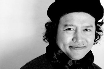 Biografi Andrea Hirata, Sosok Penulis di Balik Buku Laskar Pelangi