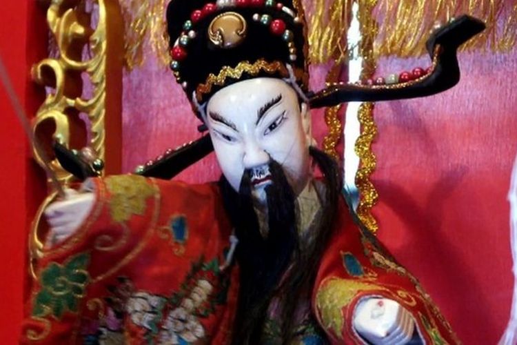 Kondisi kesenian wayang Potehi kini memprihatinkan sehingga butuh dukungan agar dapat bertahan, kata pemerhati budaya etnis Tionghoa.