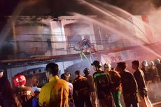 3 Ruko di Pontianak Ludes Terbakar, Warga Salahkan PLN