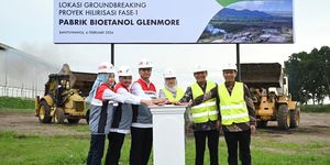 Peresmian groundbreaking (peletakan batu pertama) dua proyek hijau Pertamina di Cilacap, Jawa Tengah (Jateng), dan Banyuwangi, Jawa Timur (Jatim).