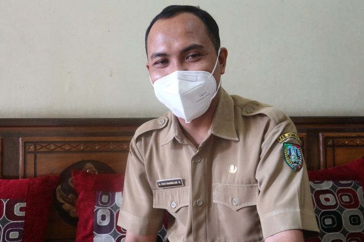 Ivan Ubaidillah, Kepala Puskesmas Wonosalam, Kabupaten Jombang, saat ditemui Kompas.com, Senin (25/10/2021).