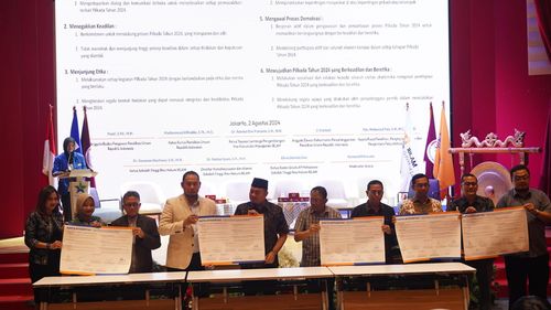 Kawal Demokrasi Demi Masa Depan, STIH IBLAM Gelar Seminar Nasional