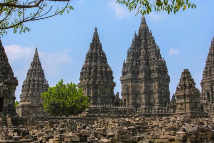 Fadli Zon Akan Libatkan Anak SMK dan Tukang di Restorasi Prambanan, Bisakah?