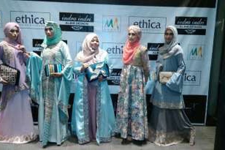 Empat brand busana muslim lokal melebarkan sayapnya ke Malaysia dan Swiss. Mereka adalah brand Albis, Ethica, MokaMula, dan Delima. 