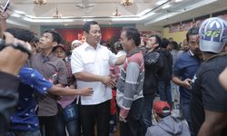 Ribuan Tukang Parkir di Semarang Deklarasi Dukungan ke Jokowi