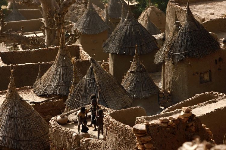 Suasana di desa tradisional etnis Dogon di Mali.