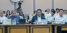 Raker Perdana Bersama Komisi XIII DPR RI, Supratman Bahas Fokus Kerja Kementerian Hukum