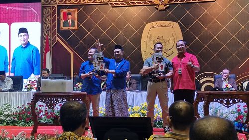 Pilkada Jateng 2024, Ini Daftar dan Profil Paslon Cagub-Cawagub