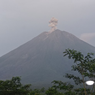 Gunung Semeru Keluarkan 16 Kali Letusan Asap, Ketinggian Kolom Abu Sampai 600 Meter