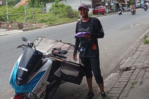 Dari Sarjana ke Kurir Paket, Kisah Sholeh Menemukan Tenang di Jalanan Bangkalan