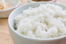 4 Cara Masak Nasi agar Pulen, Perhatikan Jumlah Beras dan Air