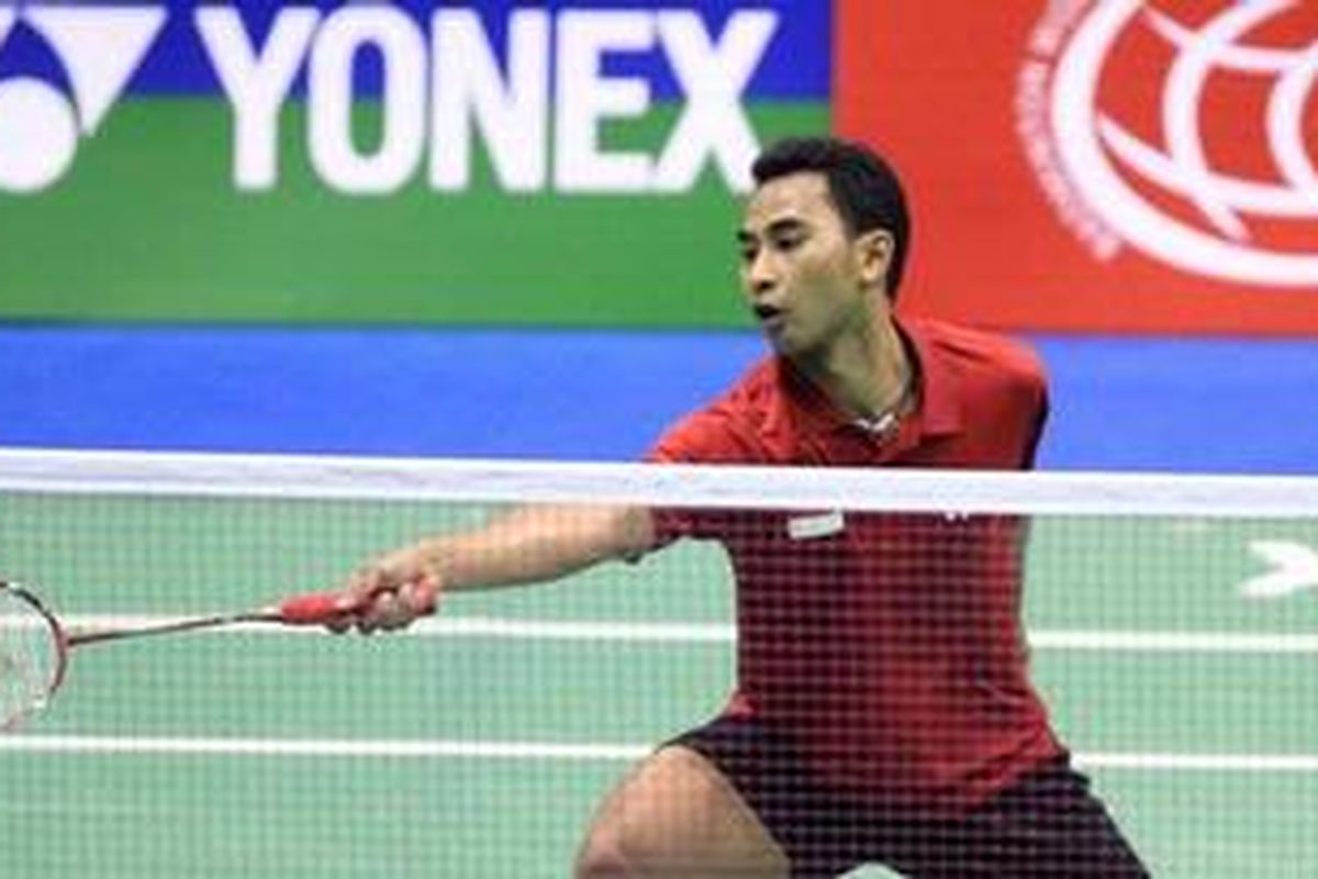 Pemain tunggal Tim Thomas Indonesia Tommy Sugiarto.