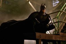 Sinopsis Film Batman Begins, Kisah Awal Christian Bale Jadi Batman 