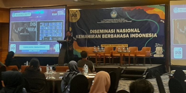 Diseminasi Nasional Kemahiran Berbahasa Indonesia yang diselenggarakan oleh Badan Pengembangan dan Pembinaan Bahasa (Badan Bahasa), Kemendikbud Ristek, Kamis (29/2/2024) di Jakarta.