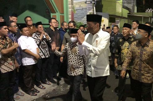 Presiden Jokowi Melayat ke Rumah Duka Ferry Mursyidan 