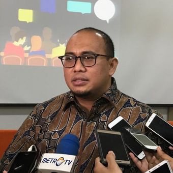 Wakil Sekjen Partai Gerindra Andre Rosiade saat menemui wartawan setelah acara diskusi di Gedung KOMINFO, Jakarta Pusat, Selasa (14/8/2018). 