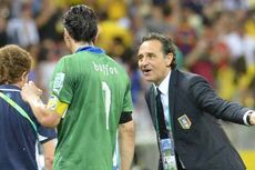 Prandelli Bicara tentang Buffon dan Totti