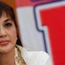 Cerita 7 Selebritas Tanah Air, Hamil Saat Usia Masuk 40 Tahun ke Atas