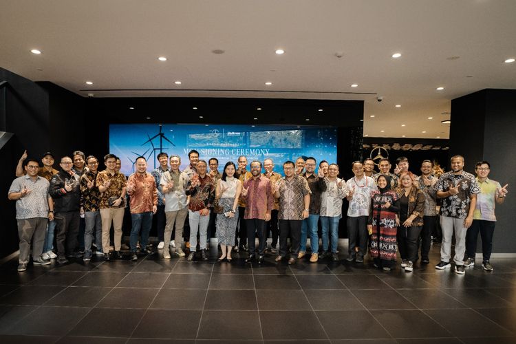 Mercedes-Benz berkolaborasi dengan Voltron Indonesia untuk membangun stasiun pengisian daya kendaraan listrik