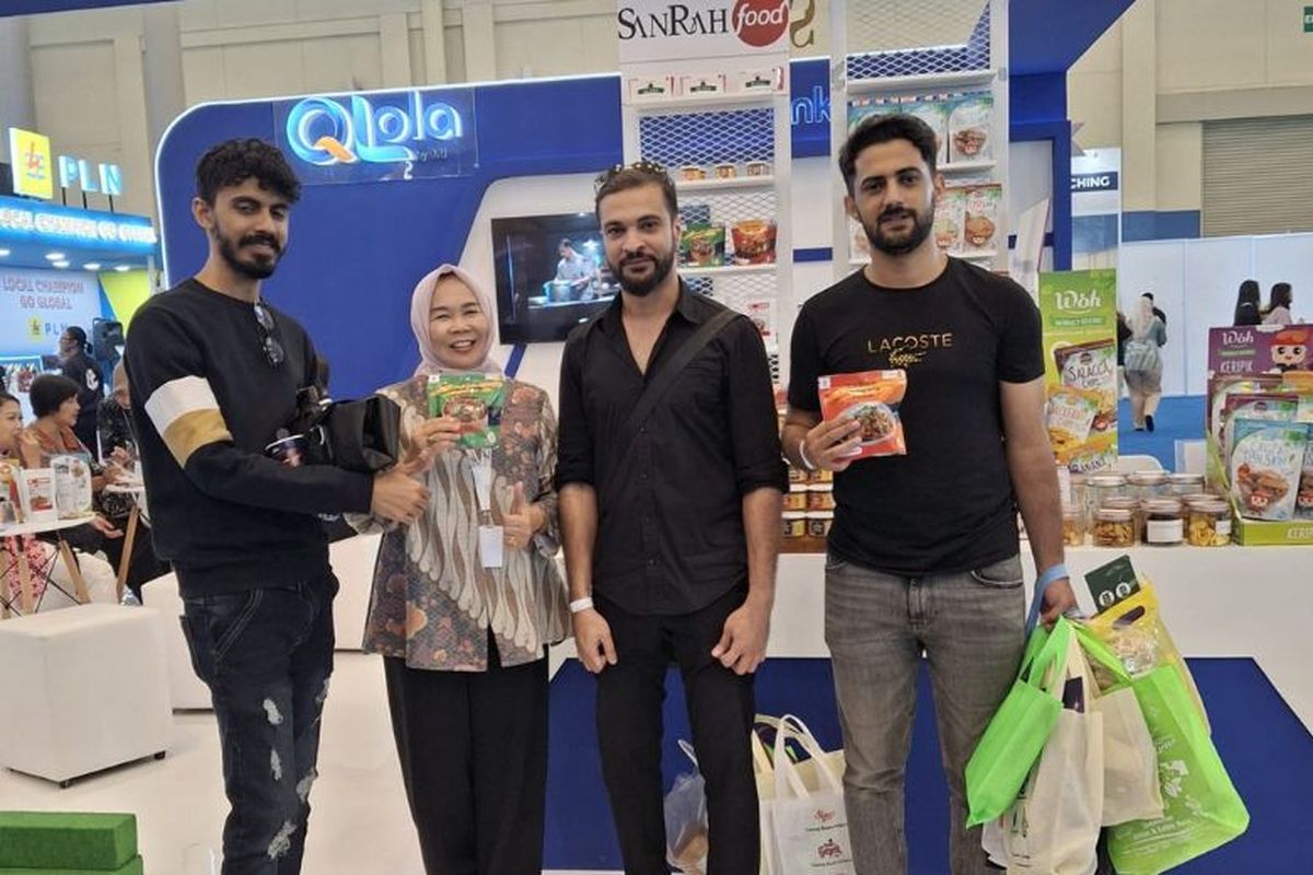 Lina S Rahmania, pemilik Sanrah Food yang berhasil mendorong usahanya menembus pasar internasional. 