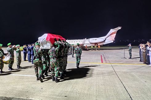 Jenazah Danrem Wirasakti Brigjen Iman Budiman Diterbangkan ke Jakarta dengan Pesawat Carter