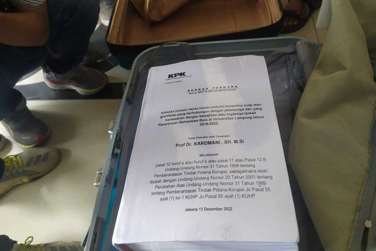 Berkas kasus suap PMB mandiri Unila dilimpahkan ke PN Tanjung Karang, Kamis (4/1/2023).