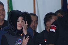 Air Mata Annisa Pohan Saat Agus Yudhoyono Meminta Maaf...